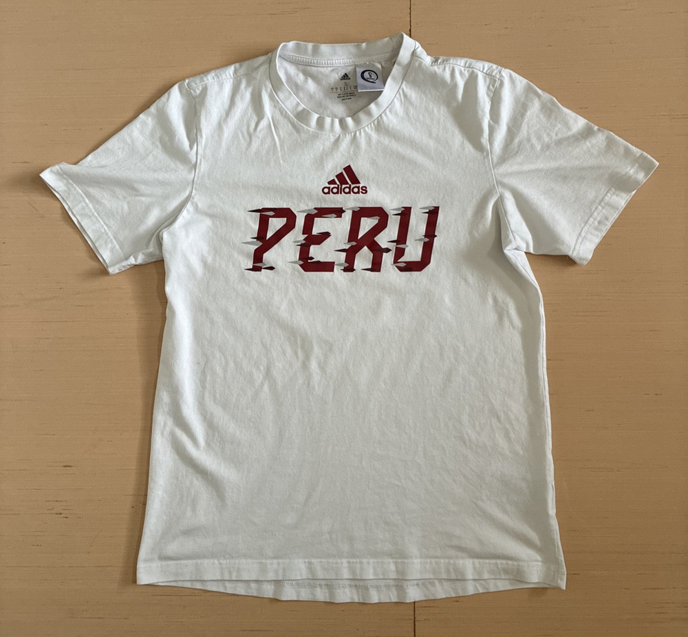 Adidas Men's Size S Peru Soccer FIFA World Cup Qatar 2022 Performance T-Shirt